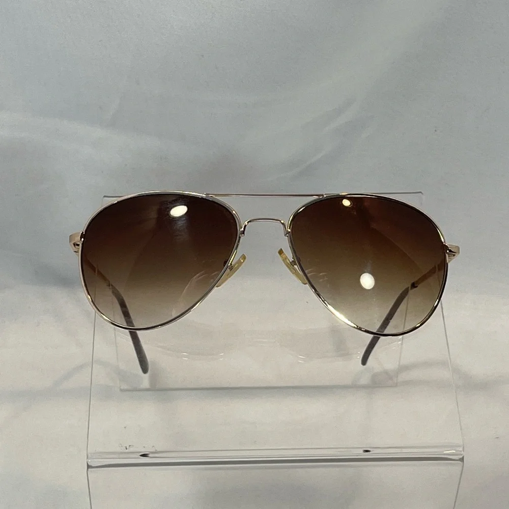 Unisex—Gold Rimmed Aviator Style Fashion Sunglasses